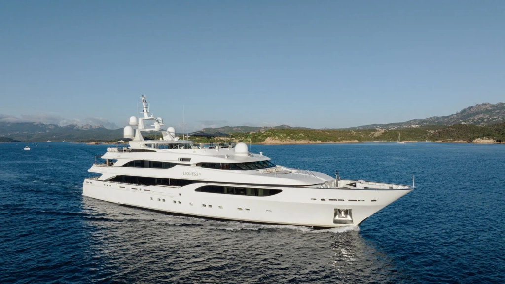10 biggest yachts attending the Monaco Yacht Show 2024, photo 8, Smart Yachts