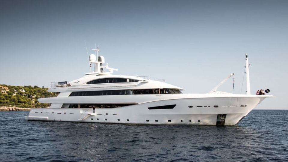 2024 Monaco Grand Prix Yacht Charter, photo 9, Smart Yachts