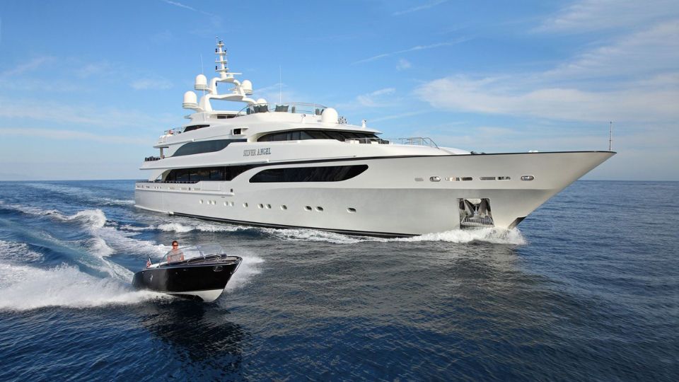 2024 Monaco Grand Prix Yacht Charter, photo 6, Smart Yachts