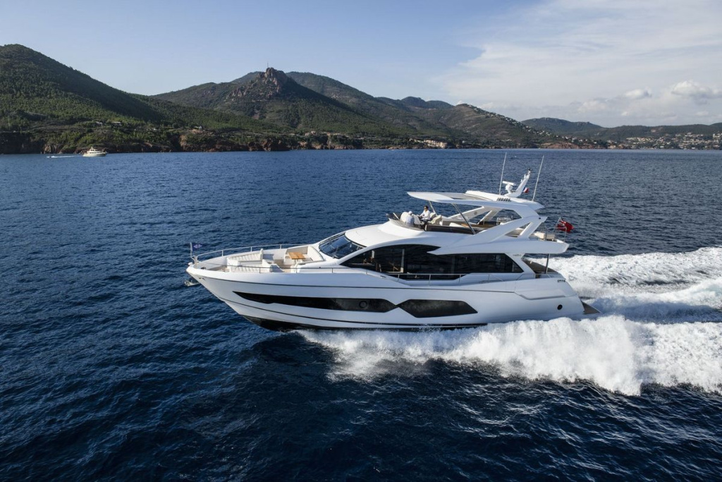 2024 Sunseeker 76, New For Sale, photo 1, Smart Yachts