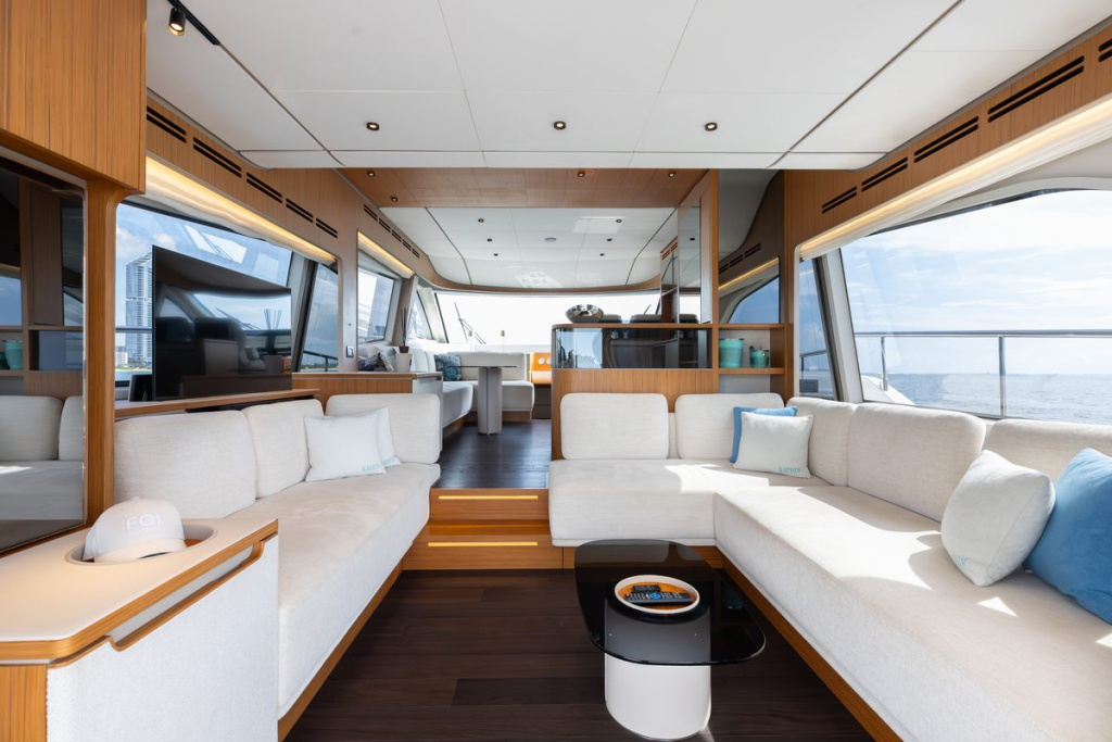 2025 Ferretti 670 "KATRIN I", New CA For Sale, photo 5, Smart Yachts