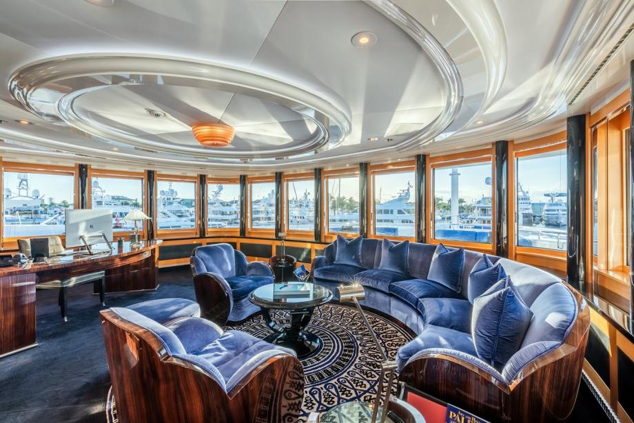 The 3 largest superyachts at the Miami International Boat Show 2023, photo 6, Smart Yachts
