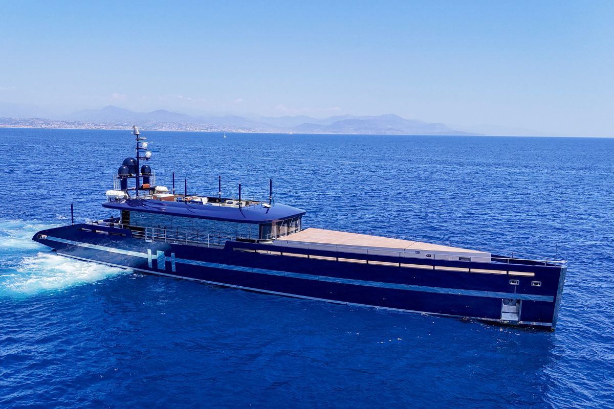 44m "BLADE II", SOLD in-house, Smart Yachts