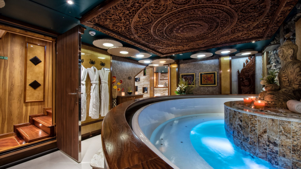 77m "LEGEND" For Charter: The Ultimate Expedition Experience, photo 7, Smart Yachts