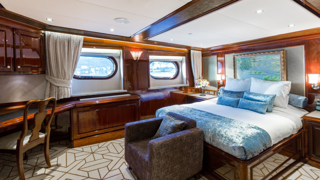 77m "LEGEND" For Charter: The Ultimate Expedition Experience, photo 9, Smart Yachts