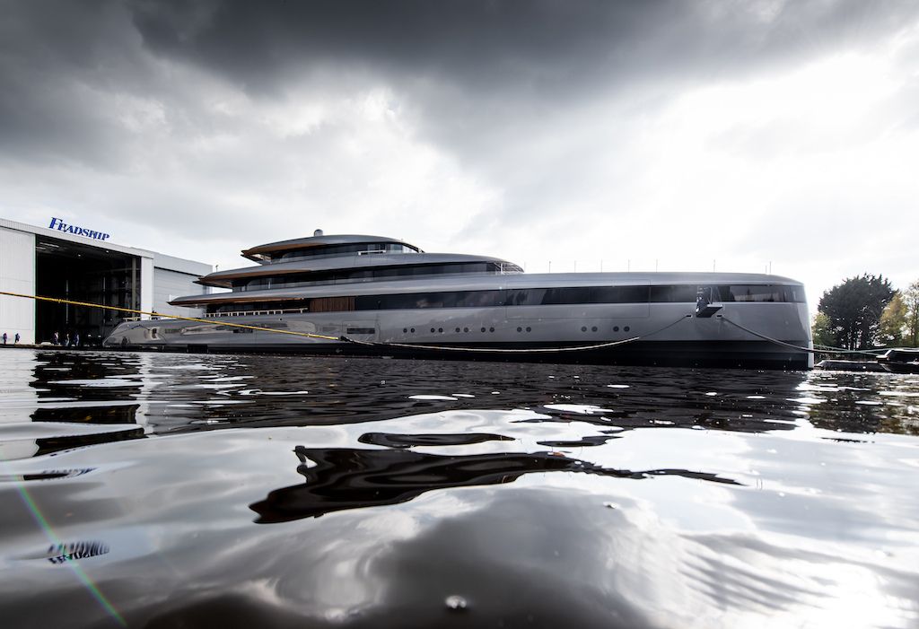 84m OBSIDIAN by Feadship: Revolutionary Superyacht Redefining Eco-Friendly Luxury, Smart Yachts