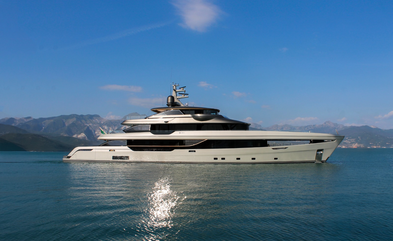 Admiral 50 Panorama: Official Owner's Sea Trial, Smart Yachts