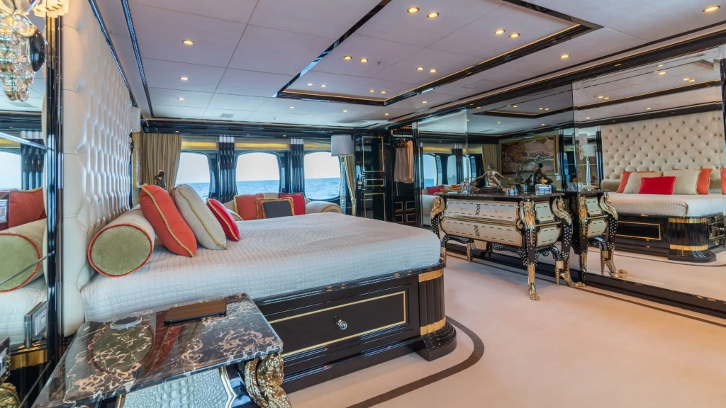 ALEXANDER AGAIN: New co-CA for sale, photo 9, Smart Yachts