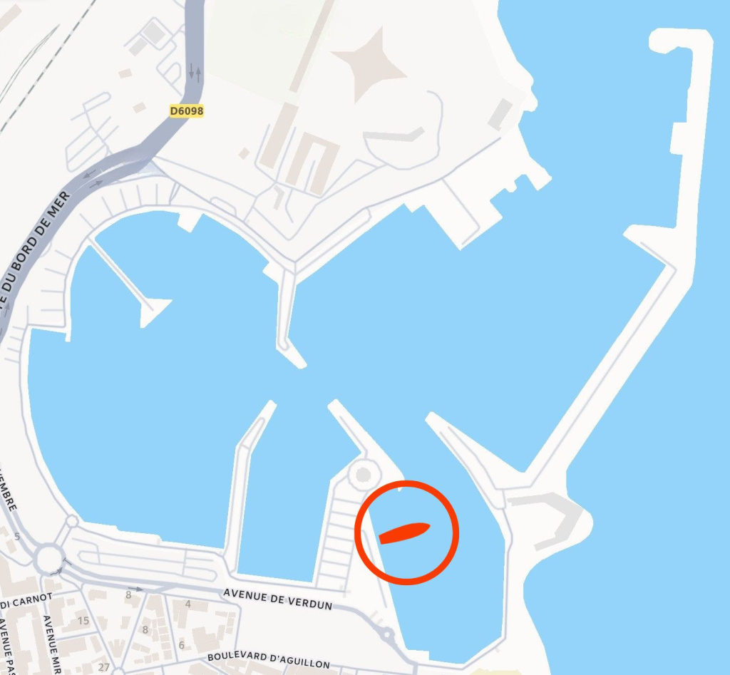 Berths For Sale: 60m in MARINA GENOVA and 53m in PORT VAUBAN, photo 4, Smart Yachts