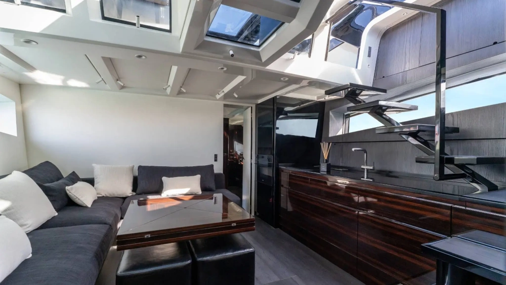 Yacht Review: Brand-new Fiart P58, photo 5, Smart Yachts