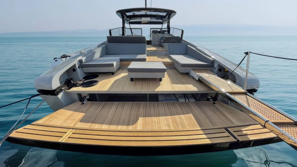 Yacht Review: Brand-new Fiart P58, photo 3, Smart Yachts