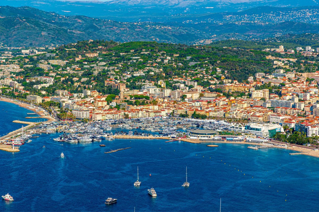 Cannes Yachting Festival 2026: Guide to Europe's Leading Boat Show, photo 11, Smart Yachts