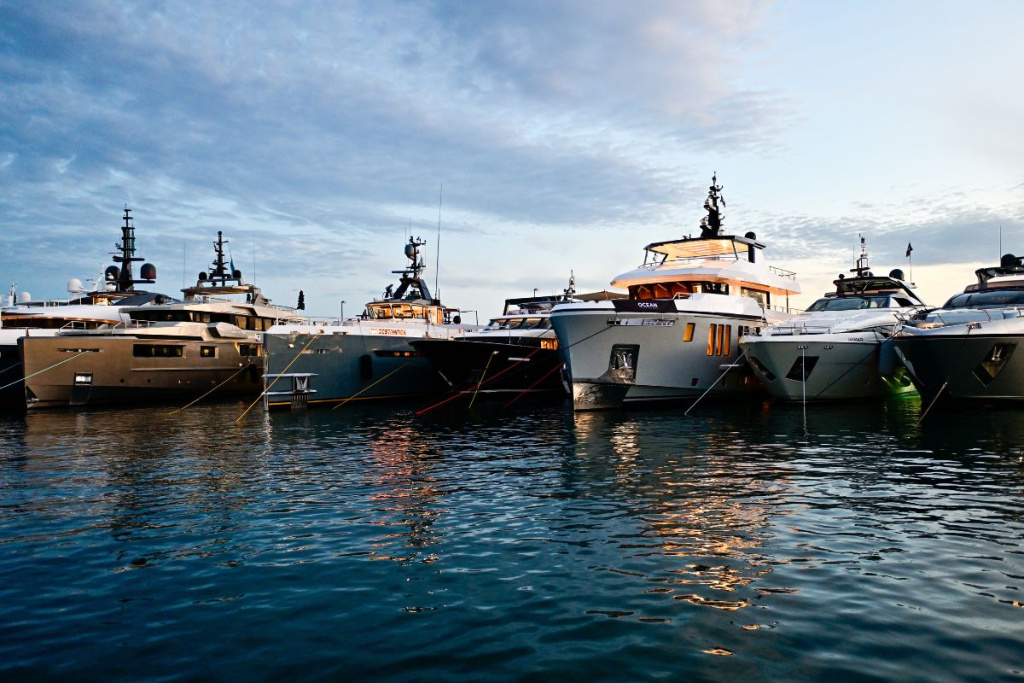 Cannes Yachting Festival 2026: Guide to Europe's Leading Boat Show, photo 2, Smart Yachts