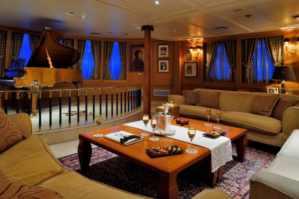 Iconic 99m Christina "O" is now on the market, photo 8, Smart Yachts