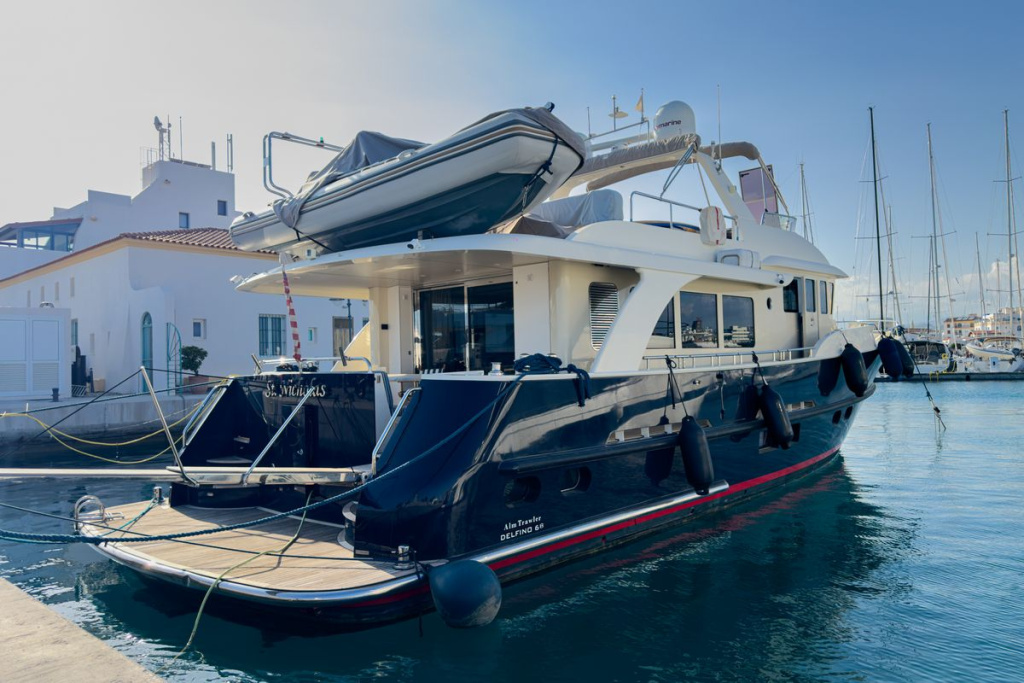 De Alm Yacht St. Nicholas: A Fully Equipped Long-Range Explorer with New Photography, photo 2, Smart Yachts