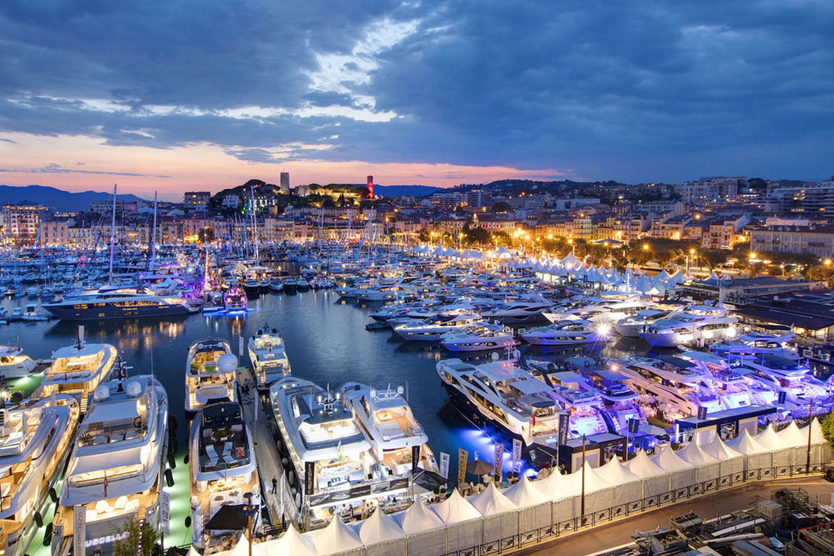 Fiart, Galeon & Majesty at the Cannes Yachting Festival, Smart Yachts