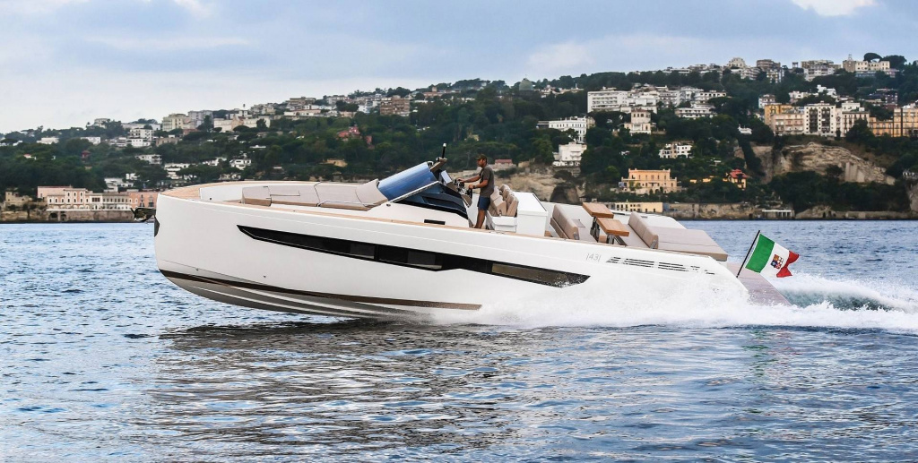 Fiart Mare at the Cannes Yachting Festival 2024, photo 4, Smart Yachts