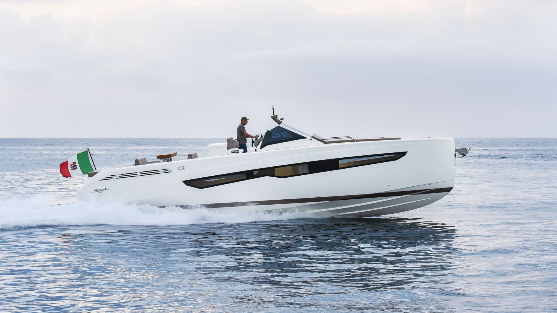 Fiart at the Cannes Yachting Festival 2022, Smart Yachts