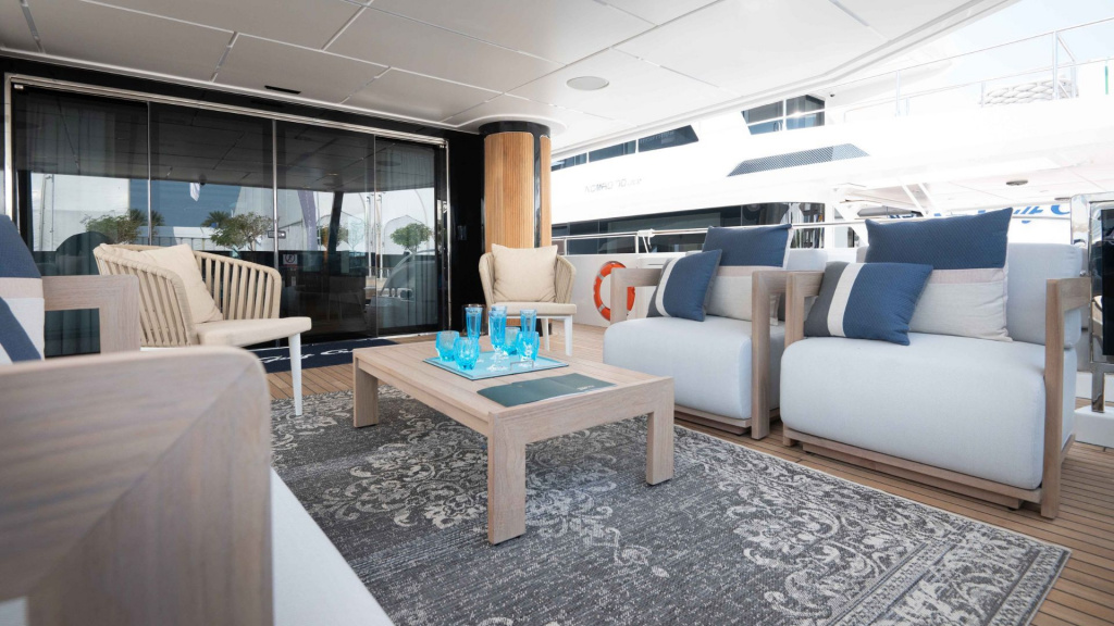 First photographs of the new Majesty 111, photo 6, Smart Yachts