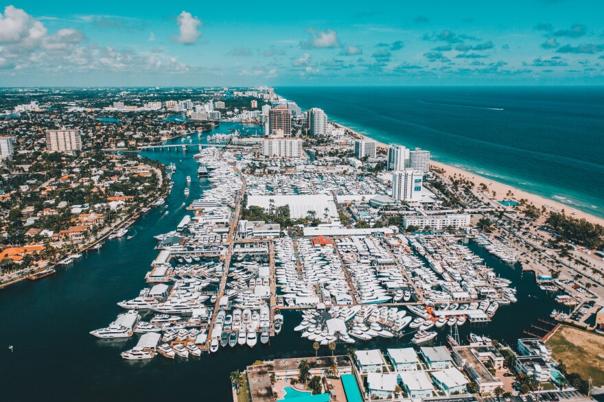 Fort Lauderdale International Boat Show 2022, photo 1, Smart Yachts