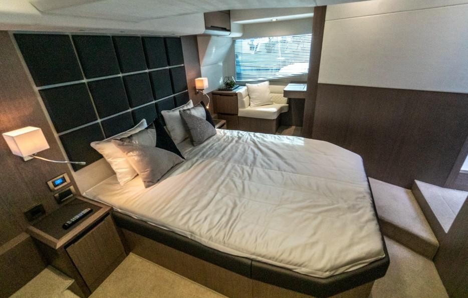 GALEON 470 SKY YACHT TEST! FUEL CONSUMPTION, SPEED, STOCK AND MUCH MORE, photo 15, Smart Yachts