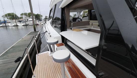 GALEON 500 FLY REVIEW, photo 4, Smart Yachts