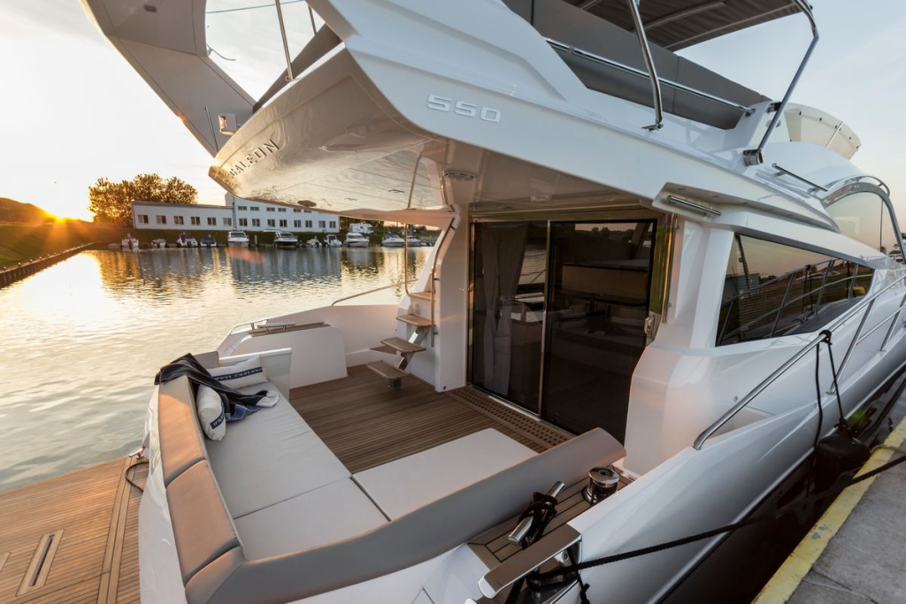 Galeon 550 FLY, Price Reduction, photo 2, Smart Yachts