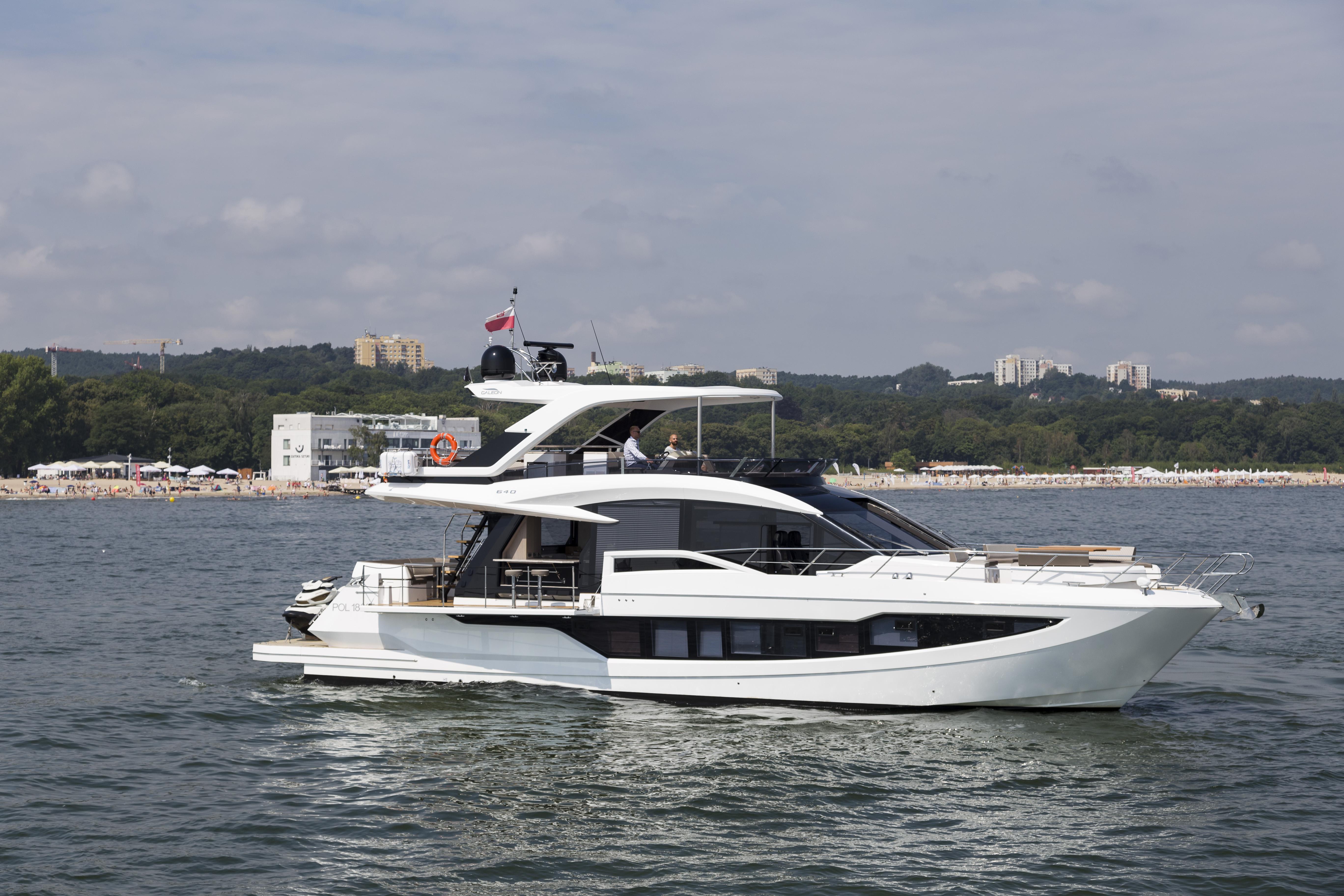 GALEON 640 FLY YACHT TEST! FUEL CONSUMPTION, TOP SPEED AND MORE, Smart Yachts