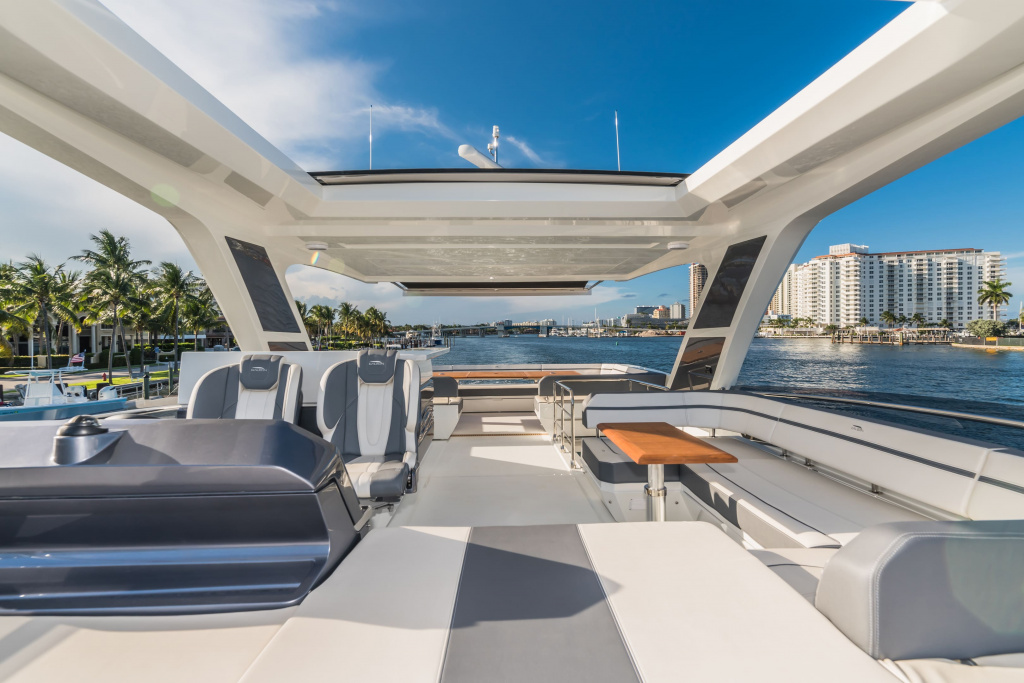 Galeon 680 FLY was sold by Smart Yachts, photo 4