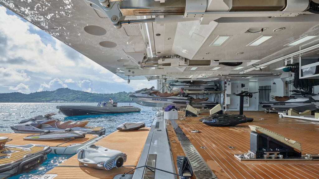 108m IJE: The biggest yacht at the Monaco Yacht Show 2021, photo 2, Smart Yachts
