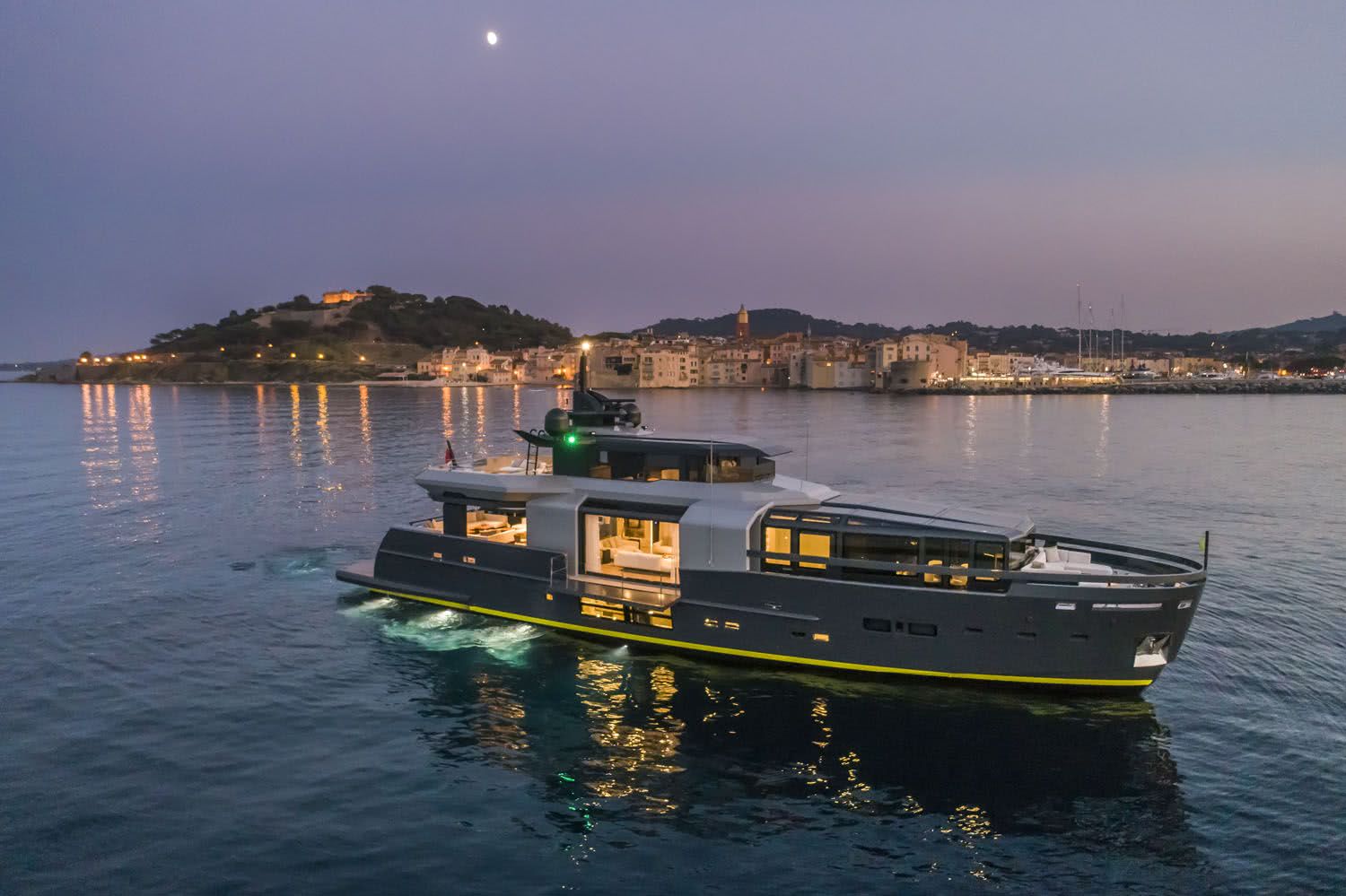 Cannes Yachting Festival: Yachts exhibited for the first time, Smart Yachts