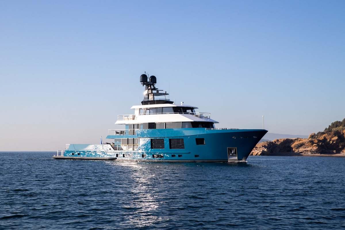 "KING BENJI" Yacht Review - Built For Adventure, Smart Yachts