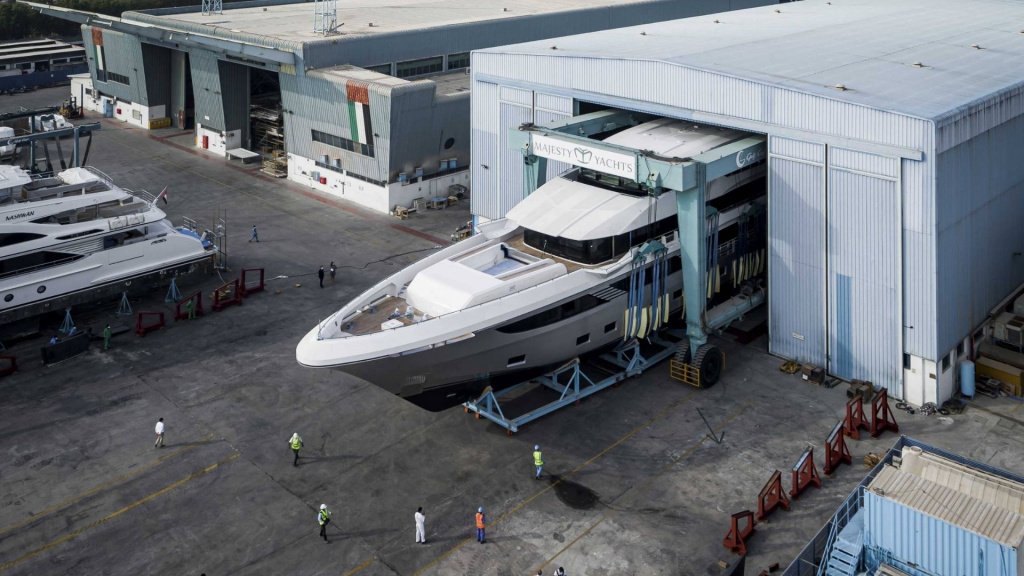 LAUNCHING MAJESTY 175, photo 1, Smart Yachts
