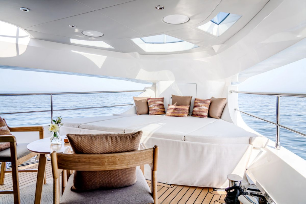 Majesty 100 Terrace to Debut at Cannes and Monaco Yacht Shows 2025, photo 2, Smart Yachts