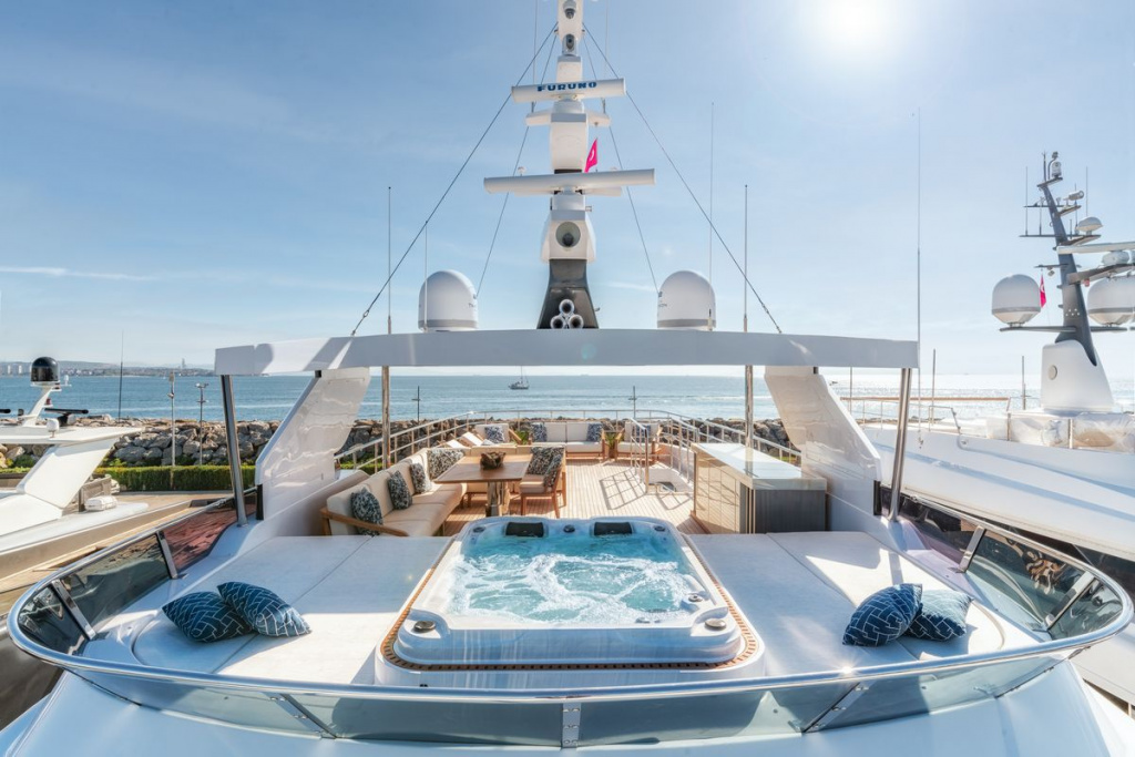 Discover Majesty 120 at the Cannes and Monaco Yacht Shows, photo 10, Smart Yachts