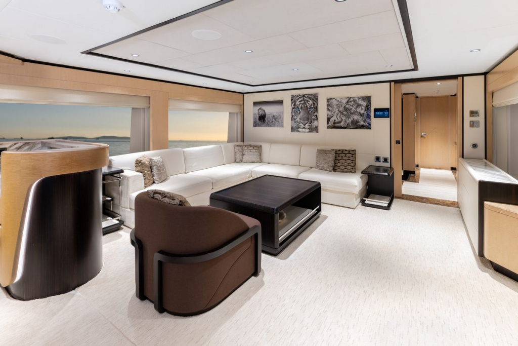 Discover Majesty 120 at the Cannes and Monaco Yacht Shows, photo 7, Smart Yachts