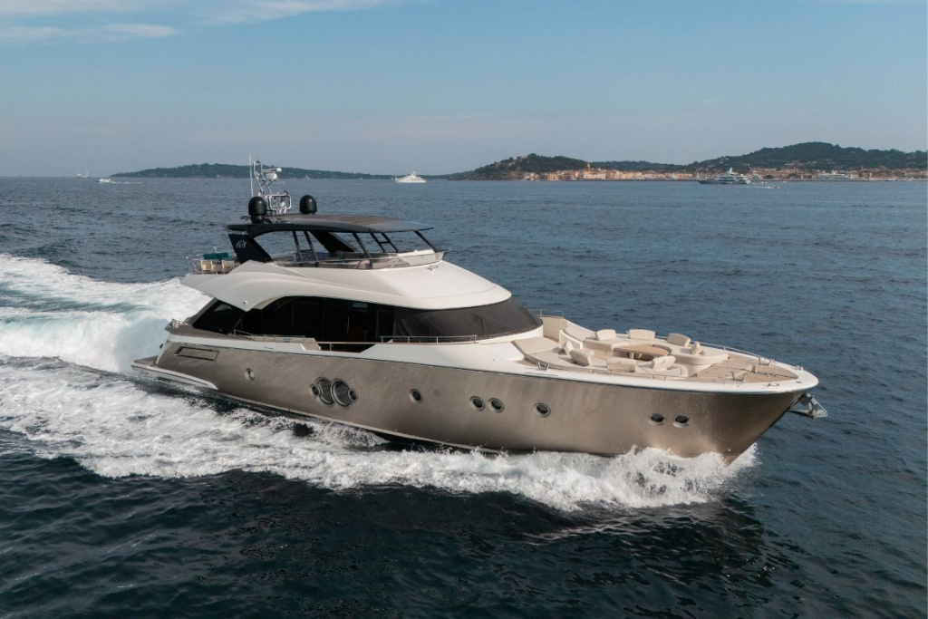 MCY 80’ "NAYLA", Sold by Smart Yachts, photo 1
