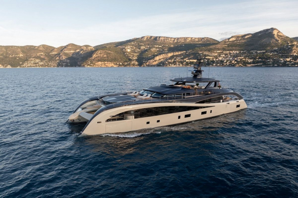 The Most Unusual Yachts for Charter: Bold Designs, Wild Innovation & Next-Level Luxury, photo 7, Smart Yachts