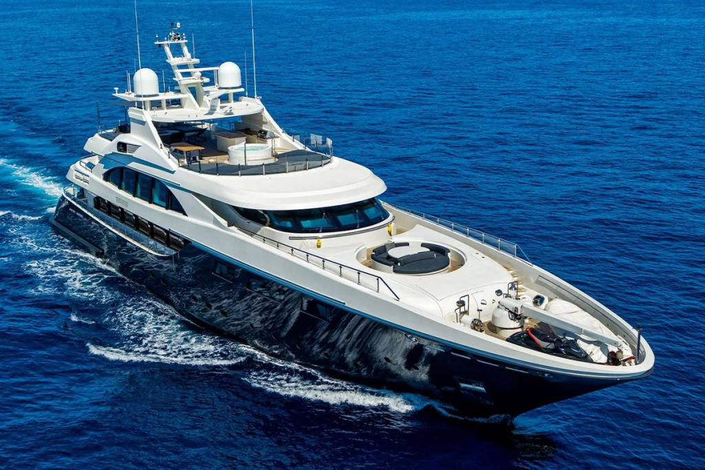 Must-See Yachts at MEDYS 2025, photo 5, Smart Yachts