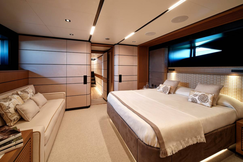 Ferretti Group unveils new images of the Wallywhy200, photo 4, Smart Yachts