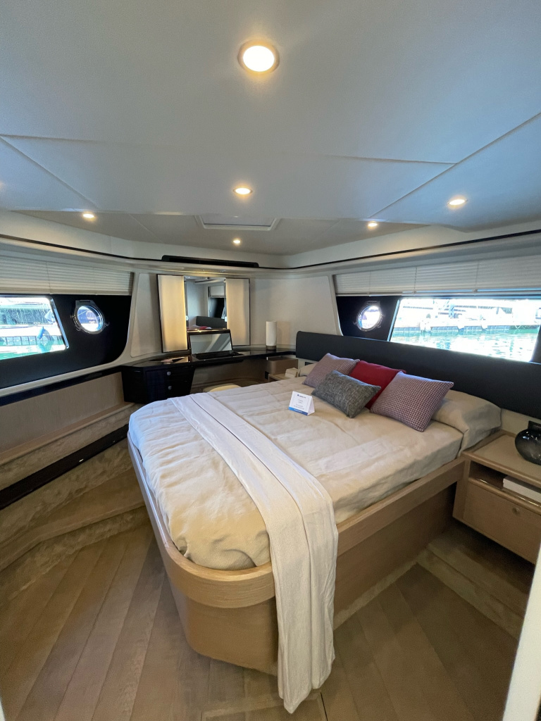New yacht for sale: Absolute 62 FLY, photo 9, Smart Yachts
