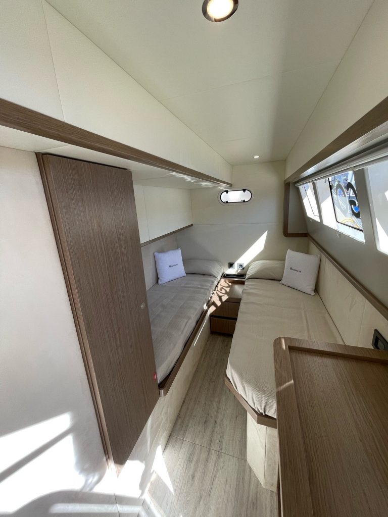 New yacht for sale: Absolute 62 FLY, photo 11, Smart Yachts