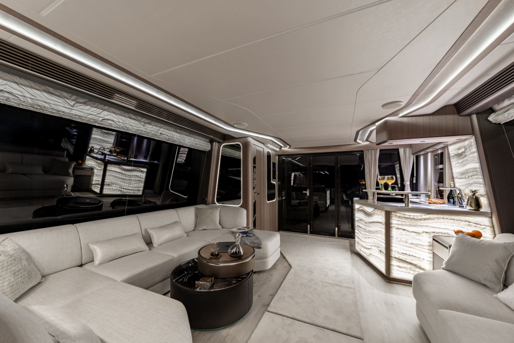 First look at the Galeon 800 Fly interior, photo 5, Smart Yachts