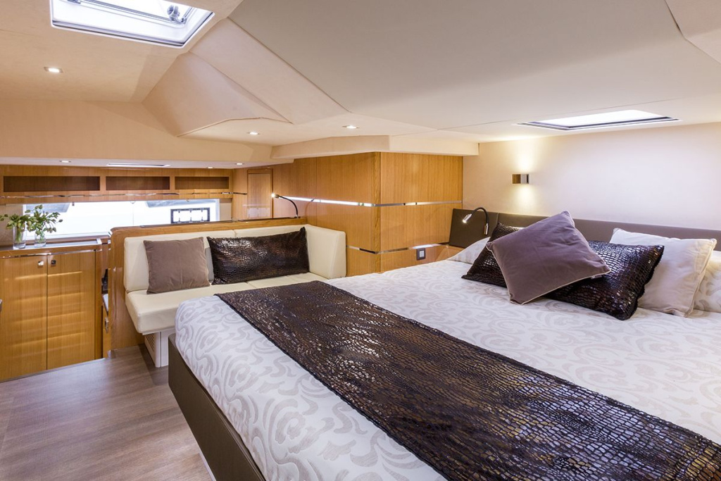 Privilege Serie 6 TINTO, New For Sale, photo 5, Smart Yachts