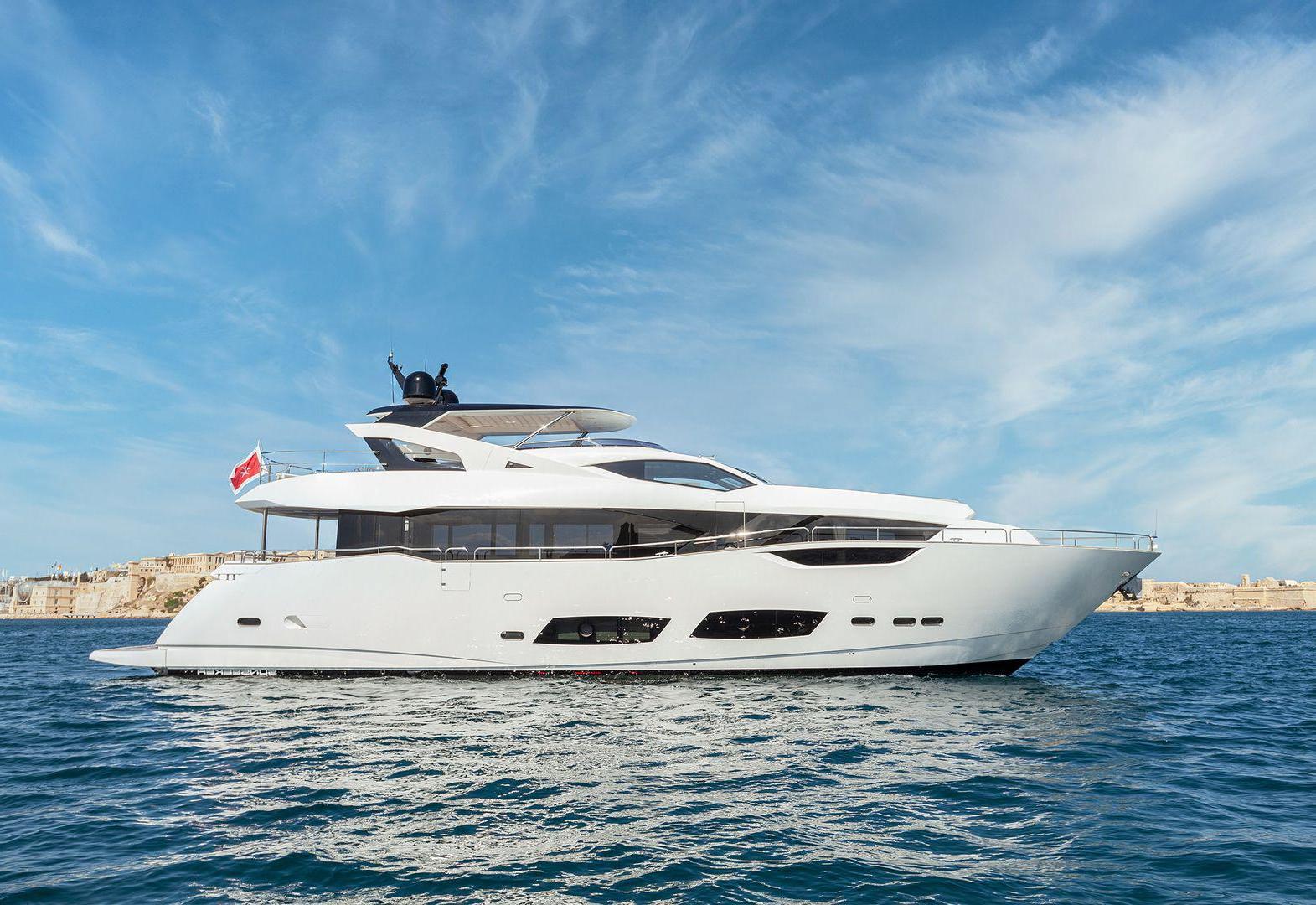 SUNSEEKER 95 2025, SOLD by Smart Yachts