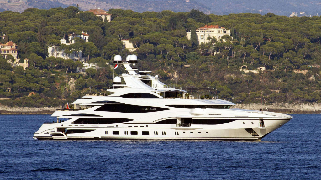 The 7 biggest superyachts at the Monaco Grand Prix, photo 3, Smart Yachts