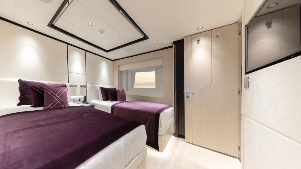 True Sense: New photos of Majesty 120 for sale, photo 14, Smart Yachts