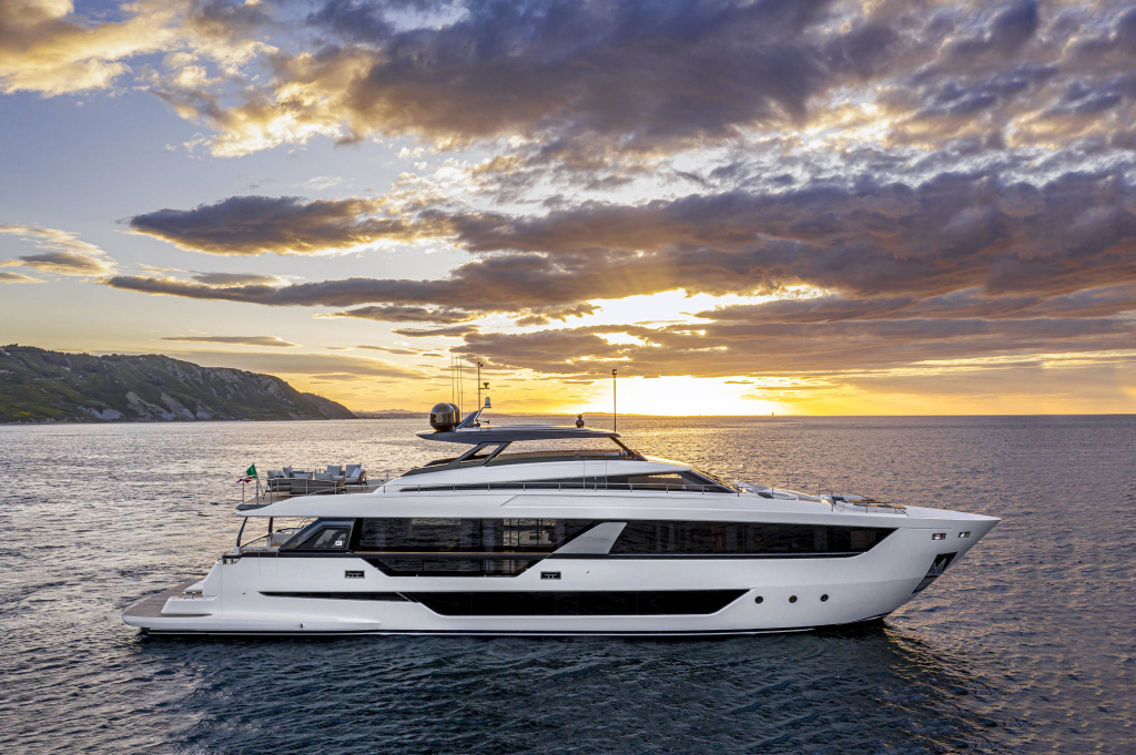 Worldwide Premieres at the Cannes Yachting Festival, photo 12, Smart Yachts