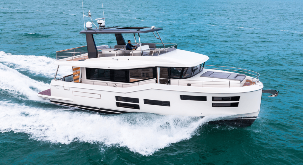 Worldwide Premieres at the Cannes Yachting Festival, photo 6, Smart Yachts