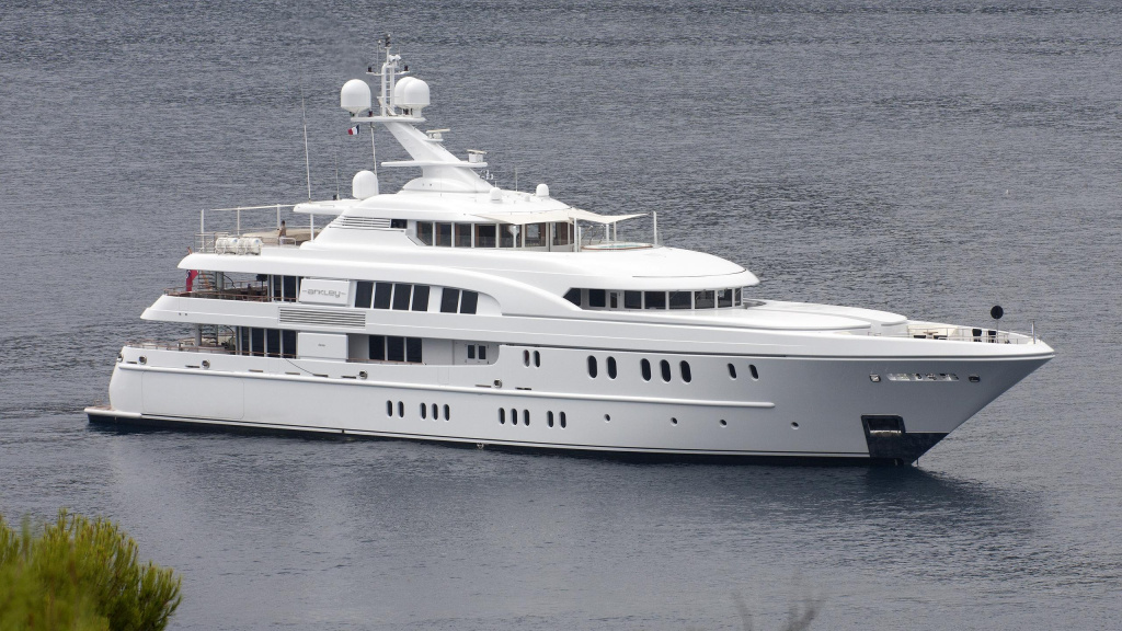 Yachts spotted at the 2022 Abu Dhabi Grand Prix, photo 6, Smart Yachts